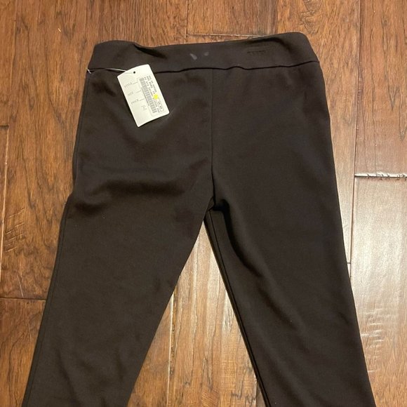 Brown Stretchable Pants - Picture 2 of 4